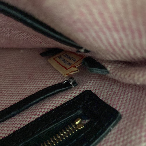 Dooney & Bourke Black Pebbled Leather Handbag - Picture 6 of 9